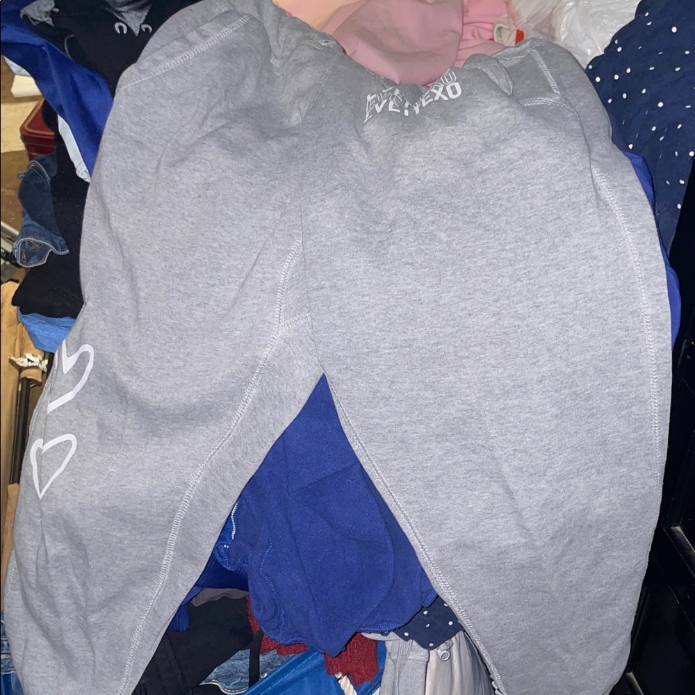 Evette Encounters Gray Straight Leg Sweatpants